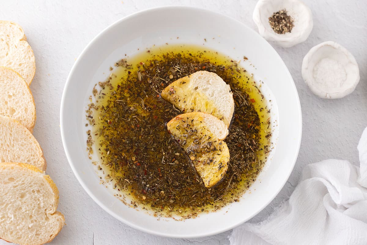 Bread in olive oil for Breads for dipping in olive oil article.